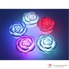 Vela led en forma de rosa